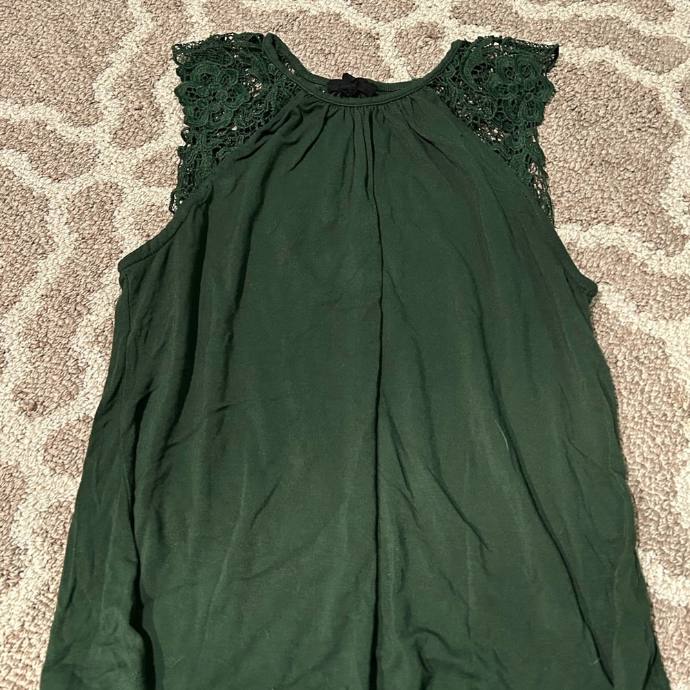 E and M Green Sleeveless Top